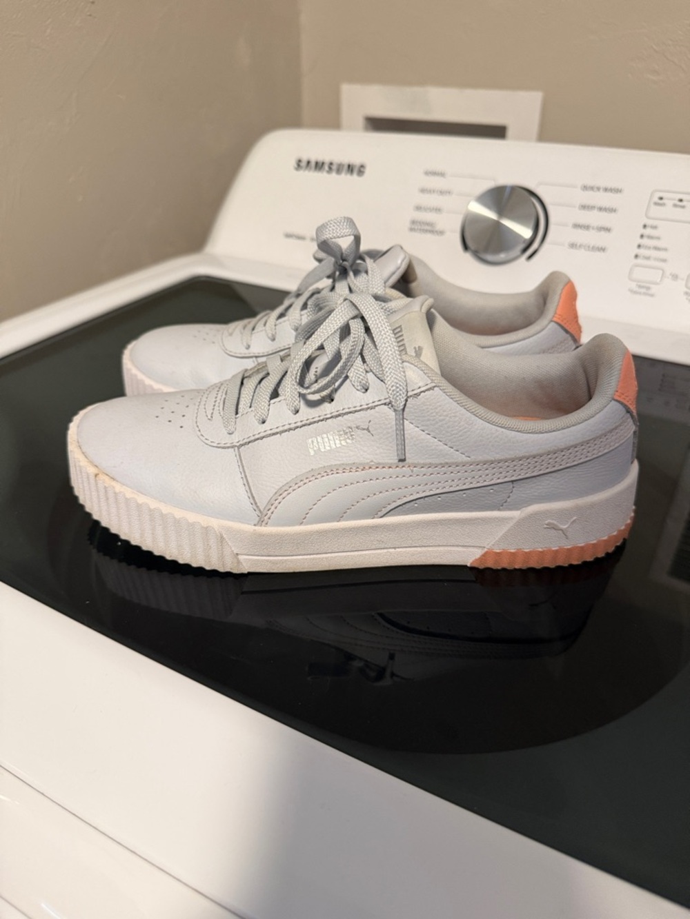Puma Women’s Light Gray Low-Top Sneakers with Coral Heel